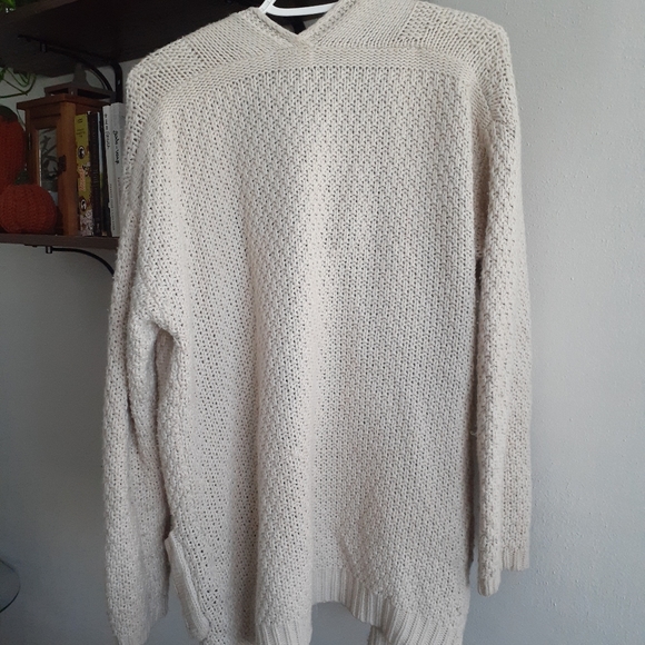 cozy tan cardigan with pockets - Picture 3 of 3